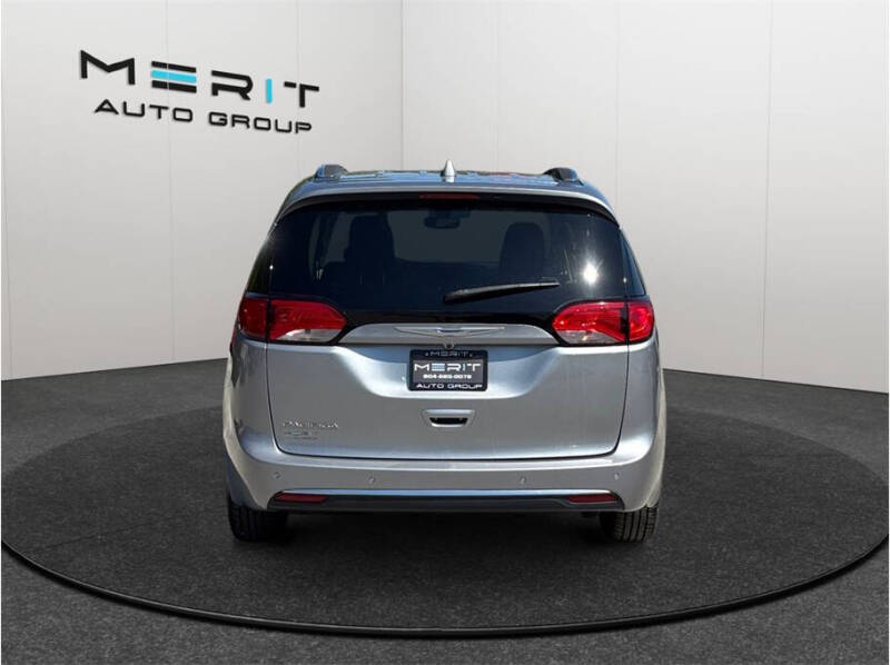 2020 Chrysler Pacifica