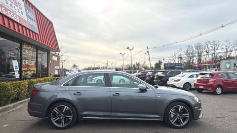 2017 Audi A4 2.0T quattro Premium Plus