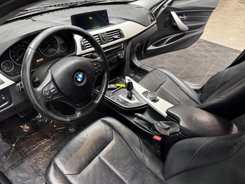 2018 BMW 3 Series 320i xDrive