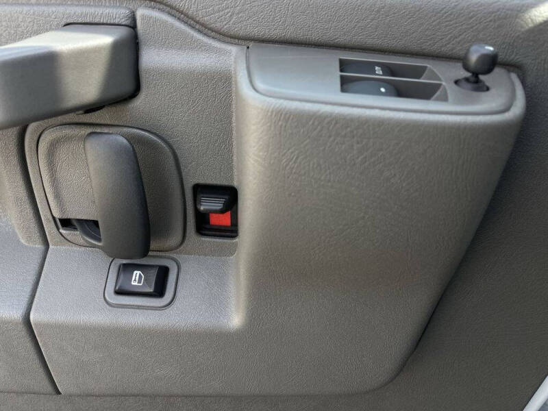 2024 Chevrolet Express 2500