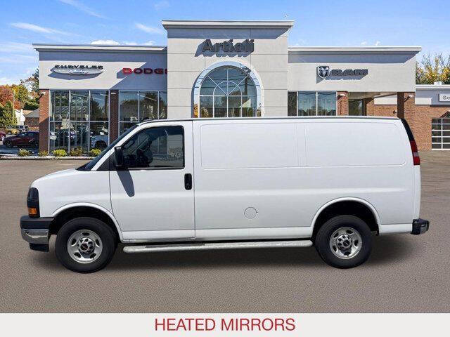 2024 GMC Savana 2500
