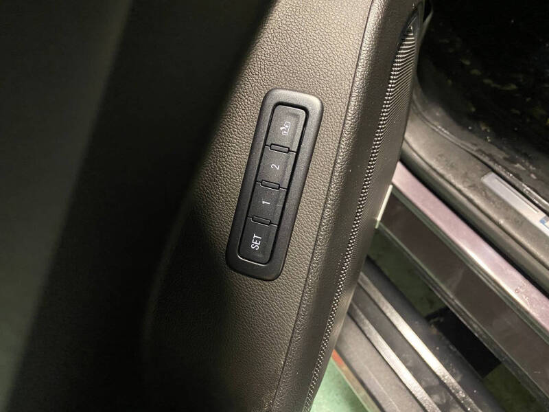 2015 Chevrolet Suburban LTZ