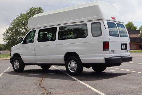2012 Ford E-Series E-350 SD