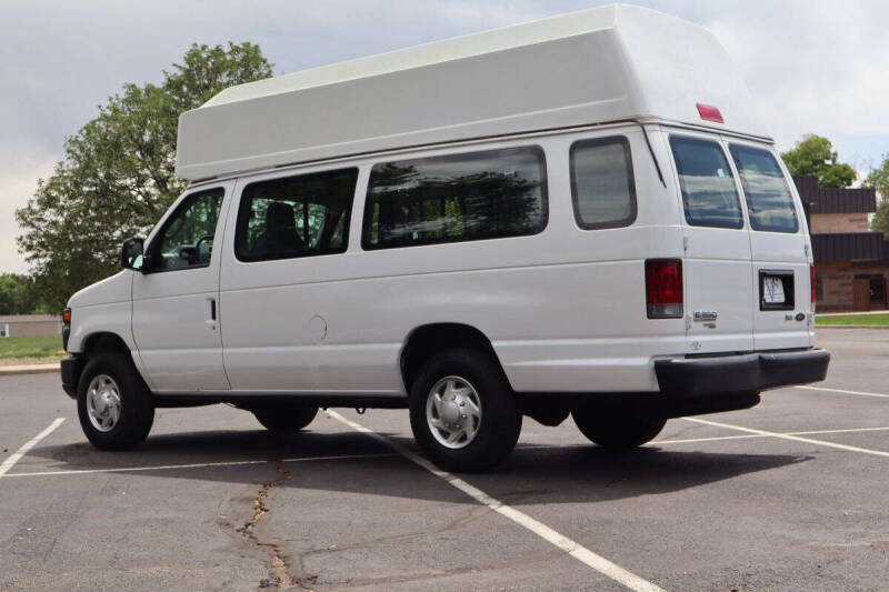 2012 Ford E-Series E-350 SD