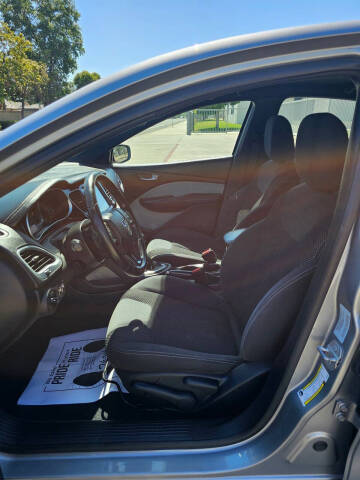 2016 Dodge Dart SXT