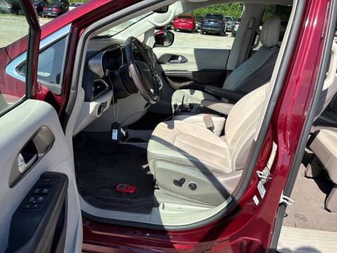 2018 Chrysler Pacifica Touring L Plus