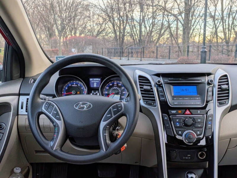 2017 Hyundai Elantra GT