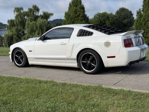 2007 Ford Mustang GT Deluxe