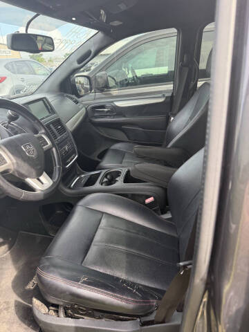 2017 Dodge Grand Caravan GT