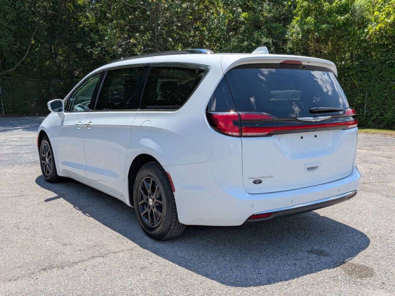 2021 Chrysler Pacifica Touring L