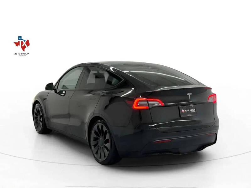 2023 Tesla Model Y Performance