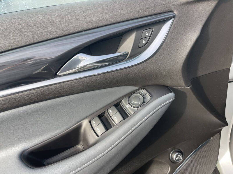 2019 Buick Enclave Essence