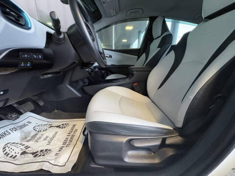 2022 Toyota Prius XLE AWD-e