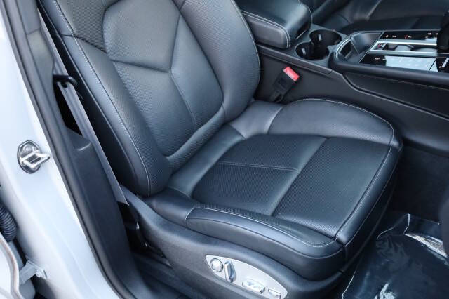 2023 Porsche Macan S