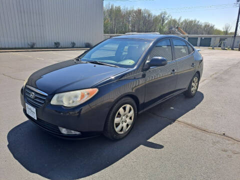 2008 Hyundai Elantra for sale at Royalty Motors LLC in Portsmouth VA