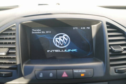 2013 Buick Regal Premium 1