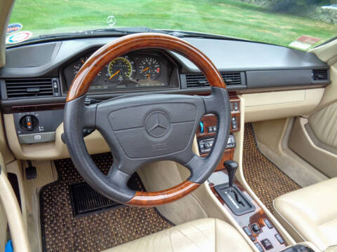 1995 Mercedes-Benz E-Class E 320
