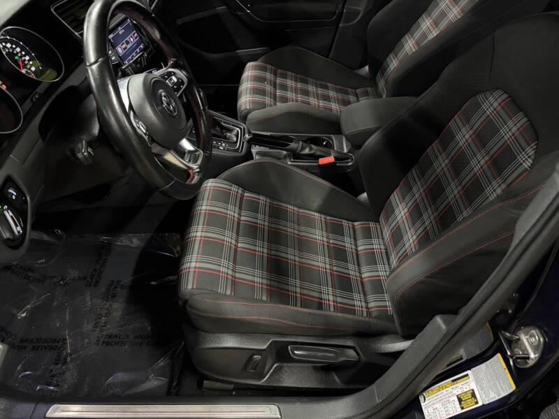 2015 Volkswagen Golf GTI S