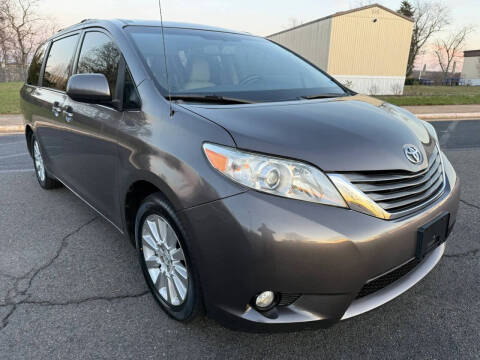 2014 Toyota Sienna
