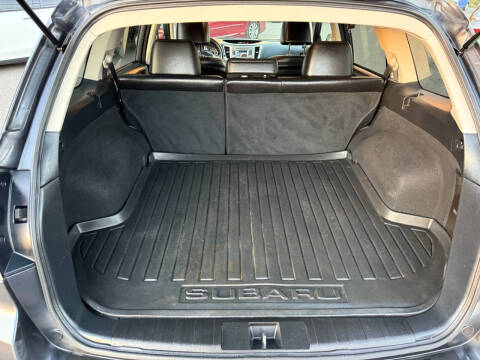 2012 Subaru Outback 2.5i Limited