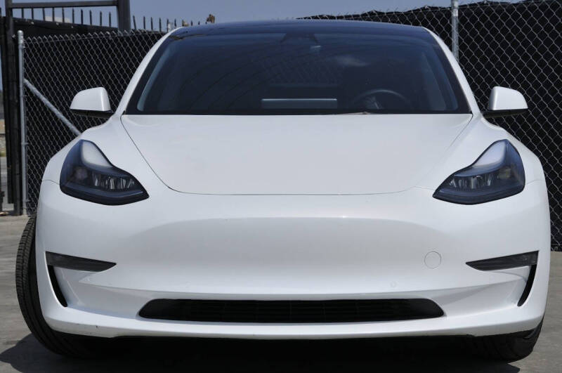 2022 Tesla Model 3 Long Range