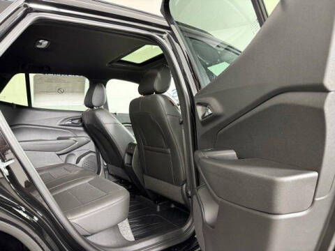 2025 Chevrolet Trax RS