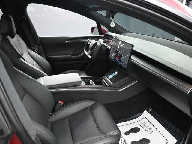 2023 Tesla Model X Standard Range
