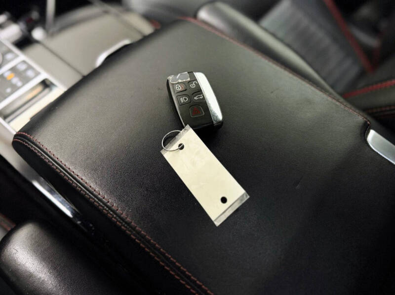 2017 Land Rover Discovery HSE