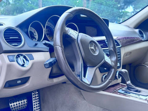2012 Mercedes-Benz C-Class C 250 Luxury