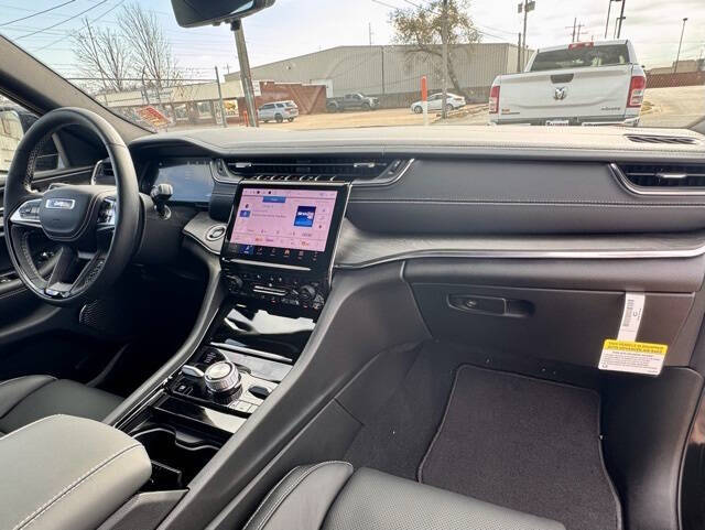 2025 Jeep Grand Cherokee Overland