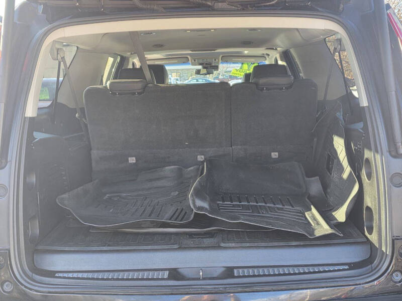 2017 Cadillac Escalade ESV Luxury