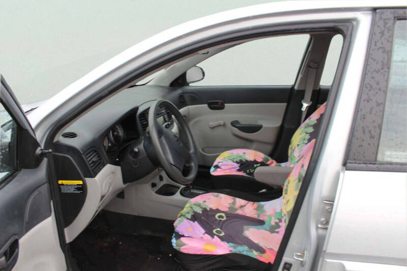 2009 Hyundai Accent GLS