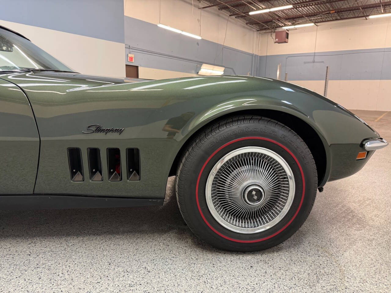 1969 Chevrolet Corvette 19