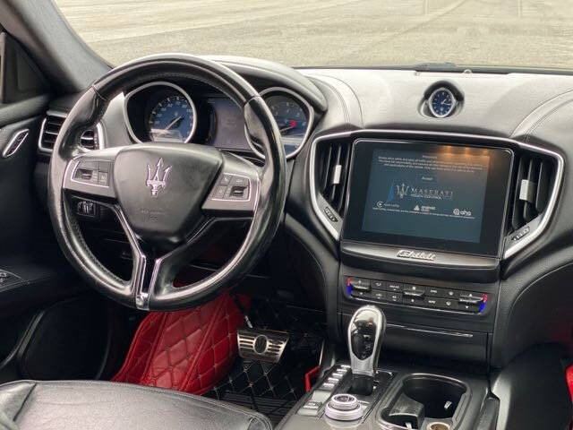 2017 Maserati Ghibli S