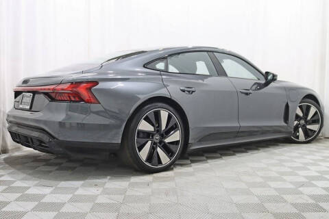 2023 Audi e-tron GT quattro Prestige