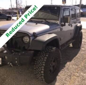 2017 Jeep Wrangler Unlimited for sale at WOODY'S AUTOMOTIVE GROUP in Chillicothe MO