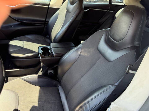 2013 Tesla Model S