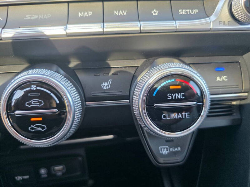 2021 Genesis G70