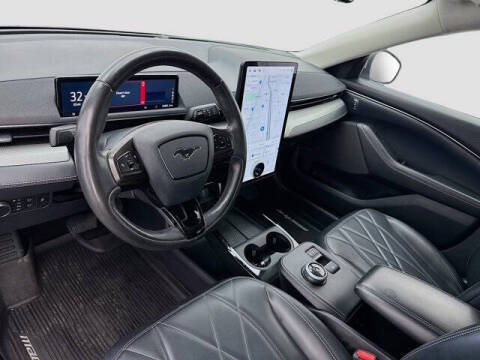 2021 Ford Mustang Mach-E Select