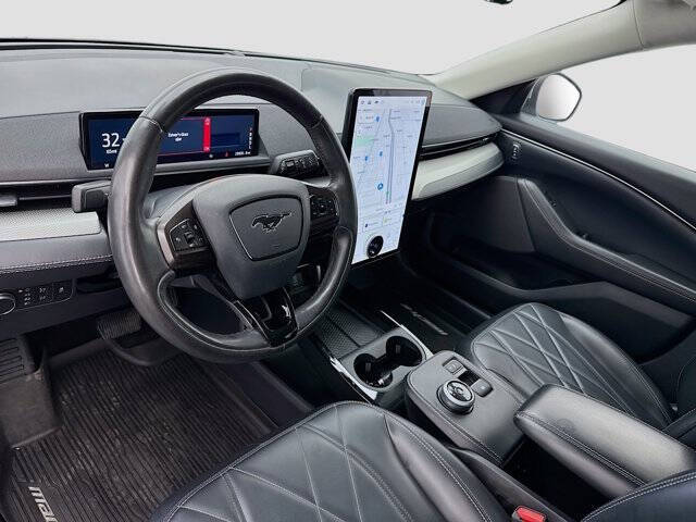 2021 Ford Mustang Mach-E Select