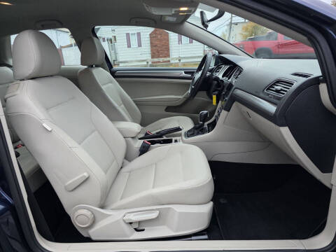 2015 Volkswagen Golf TSI S