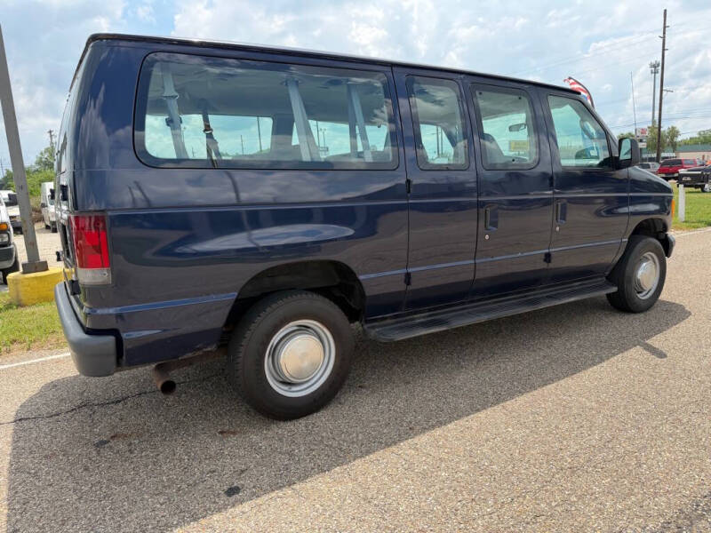 2006 Ford E-Series E-350 SD XL