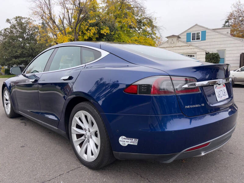 2016 Tesla Model S 70