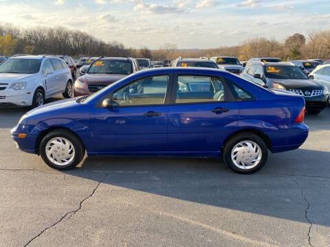 2005 Ford Focus for sale at CARS PLUS CREDIT in Independence MO
