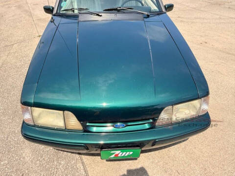 1990 Ford Mustang