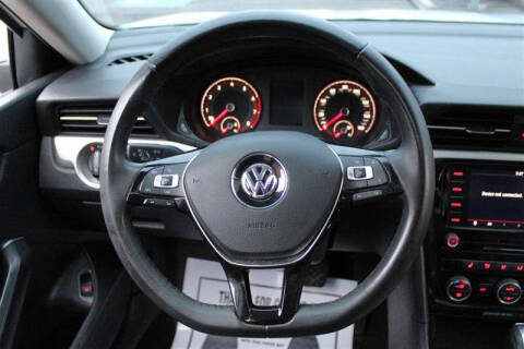 2021 Volkswagen Passat SE