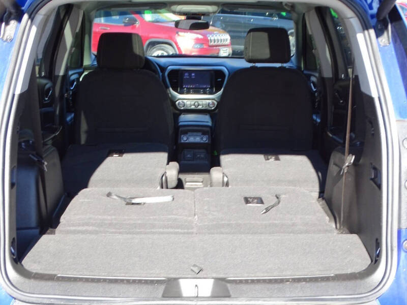 2023 GMC Acadia