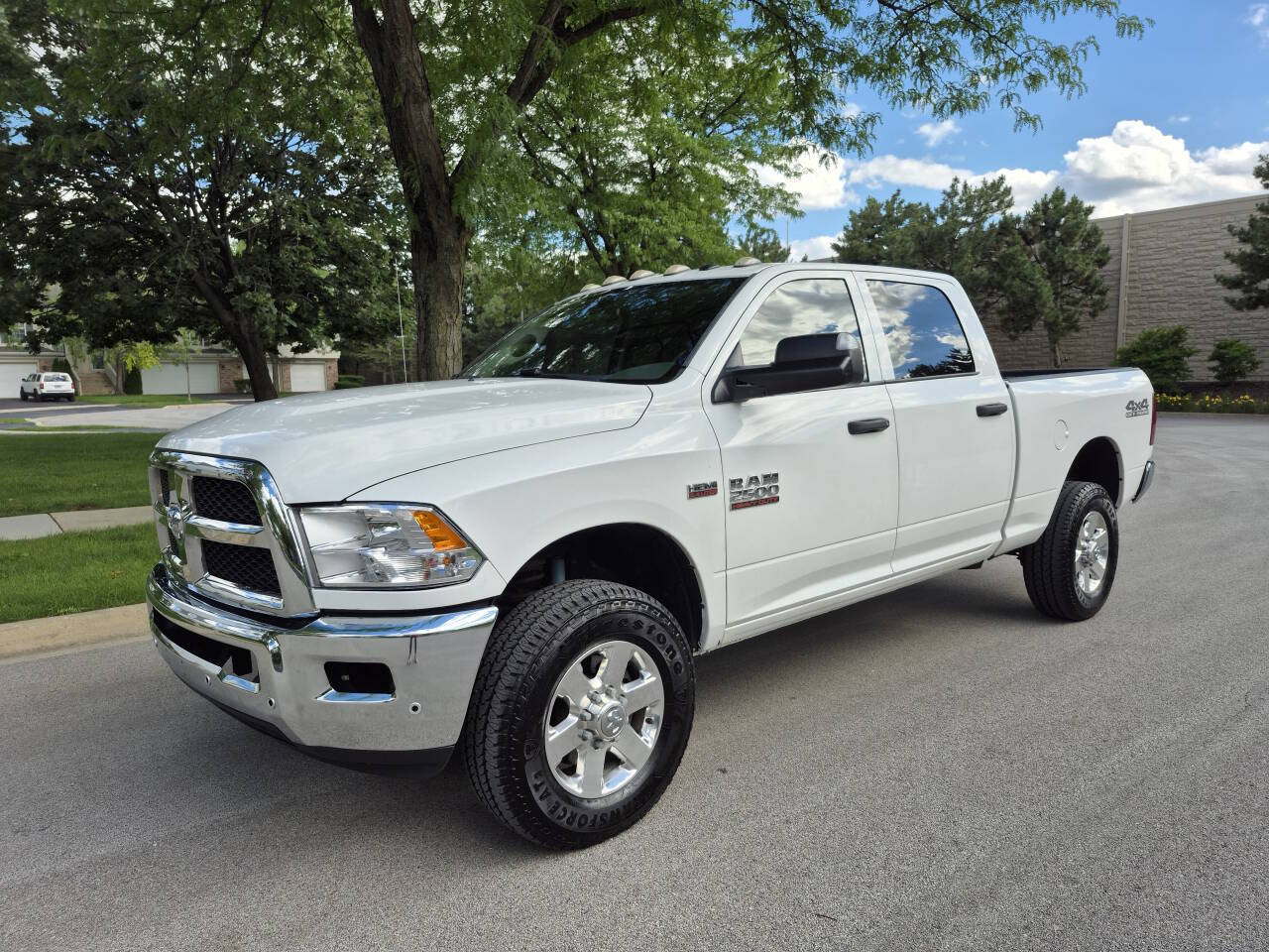 White 2017 Ram 2500 Tradesman 4x4 Tradesman 4dr Crew Cab 6.3 ft. SB Pickup 1