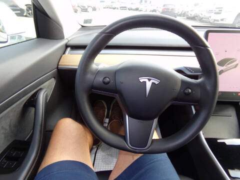 2020 Tesla Model 3 Standard Range Plus