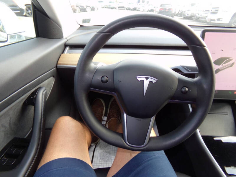 2020 Tesla Model 3 Standard Range Plus